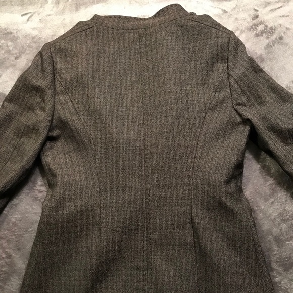 BCBG Max Azria stylish jacket - GUC - Picture 5 of 9